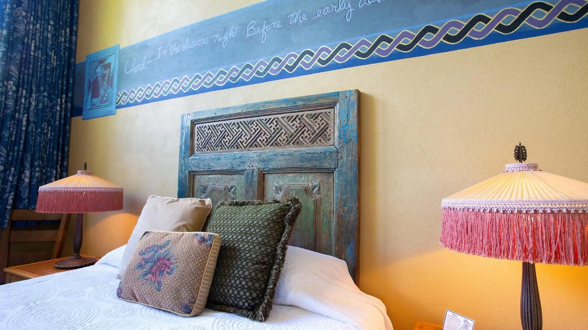 Hotel Mcmenamins Kennedy School Portland