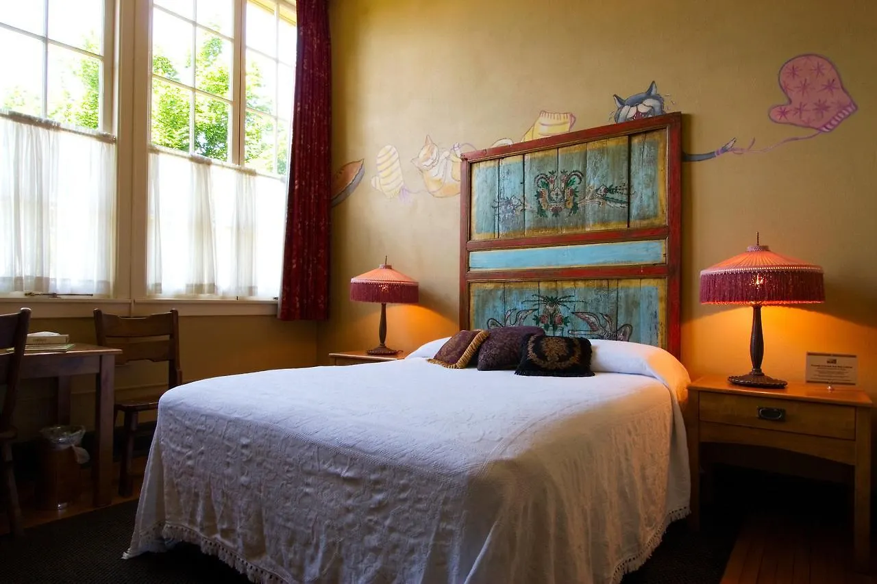 Hotel Mcmenamins Kennedy School Portland 3*,  Estados Unidos