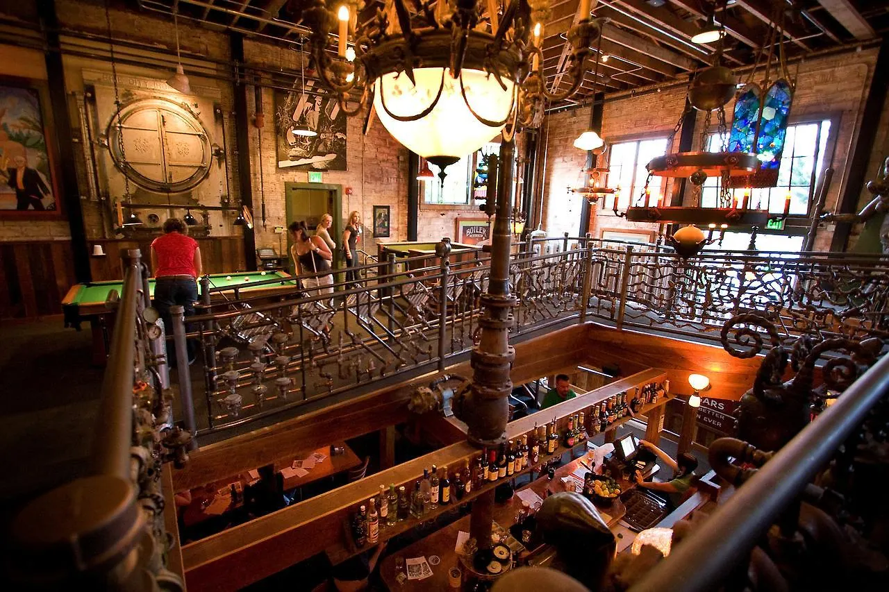 Hotel Mcmenamins Kennedy School Portland 3*,